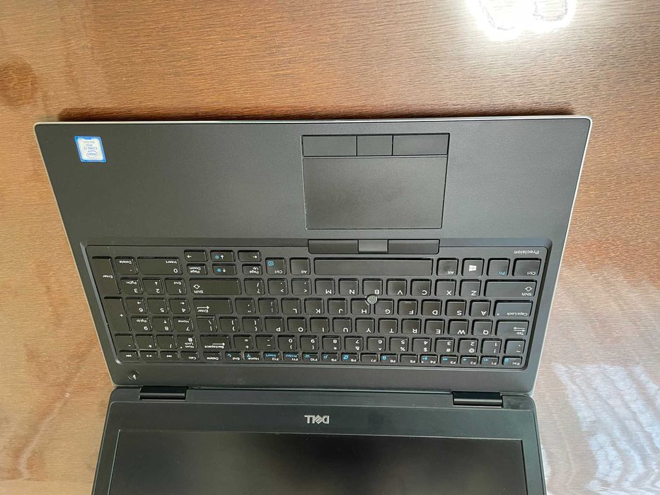 Ноутбук 15" FHD Dell Precision 7530 (i7-8750H/16Gb/SSD 256Gb/Radeon Pro WX4150)