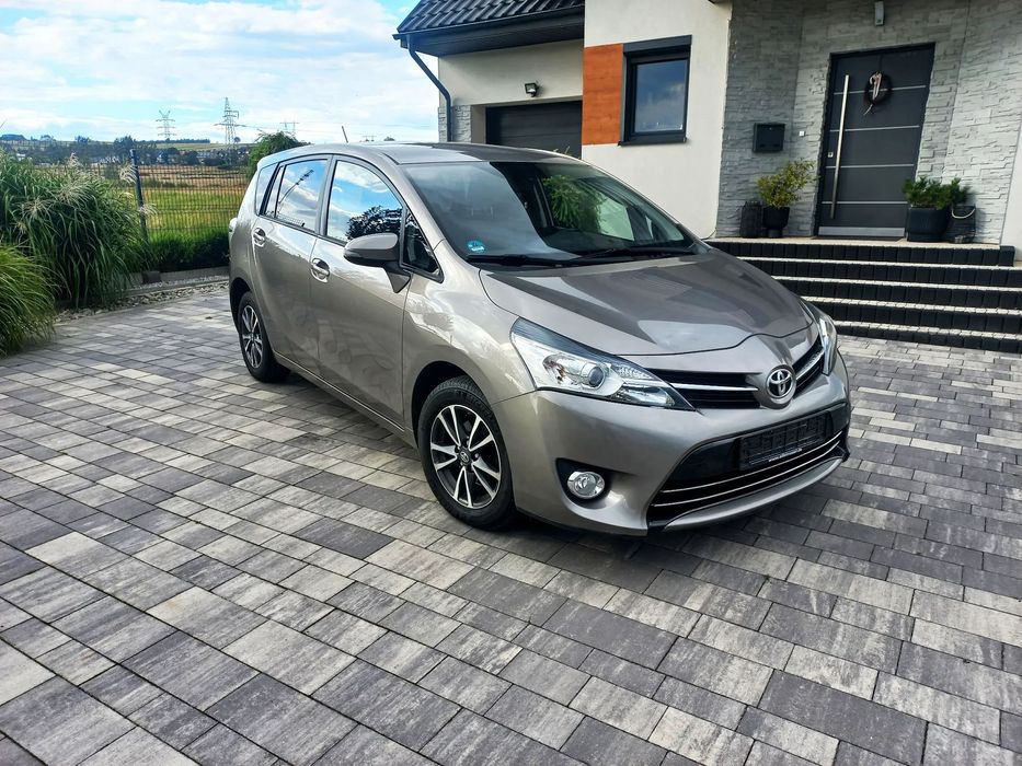 Toyota Verso
