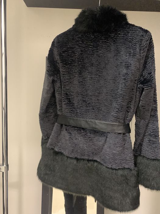 Демисезонне жіноче пальто