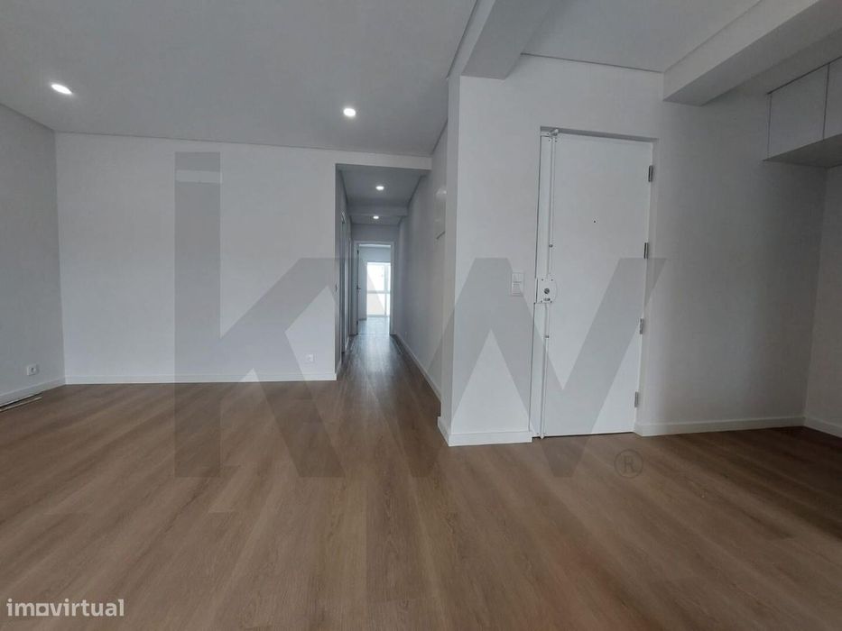 Apartamento T2 Renovado no Centro da Ericeira