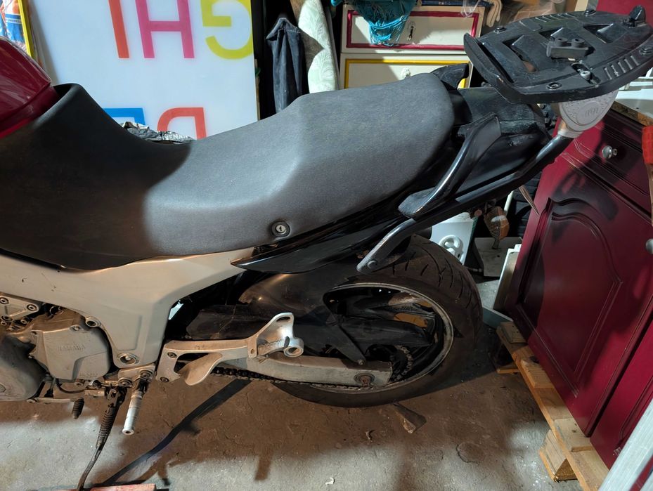 Yamaha TDM 850 de 91 isenta d selo