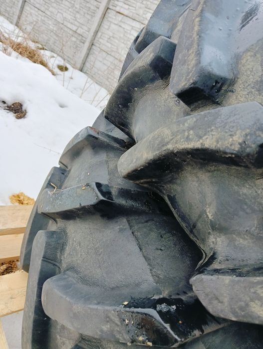 Opony rolnicze 24-12.4