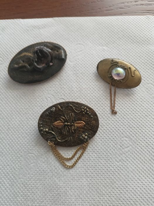 Broszki 3 szt ,antyki.