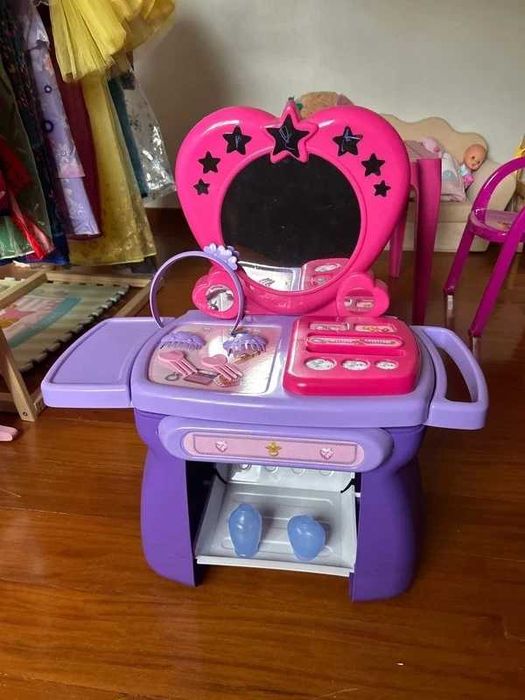 Toucador menina 2 anos