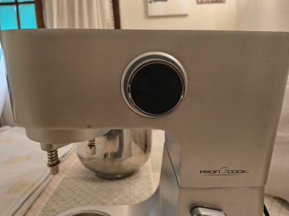 Batedeira ProfiCook 2500 - Uso Profissional