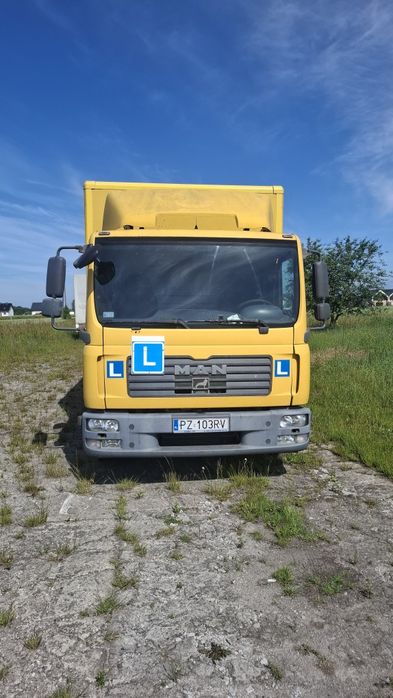 MAN TGL 12.220 4x2 BL + przyczepa