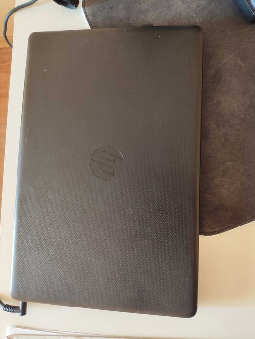 Ноутбук HP 15-db1097ur