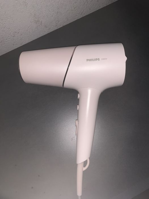 Продам фен Philips BHD 530/00