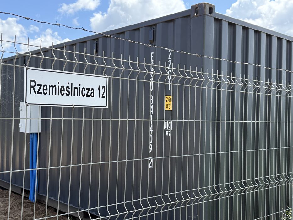 Kontener Schowki Magazyn 24h  self storage Przeźmierowo