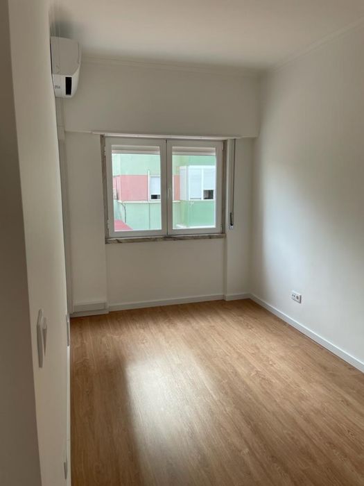 Arrenda-se 1 Quarto em apartamento partilhado