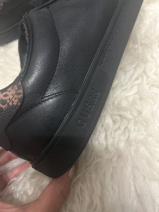 Buty Guess rozm 43