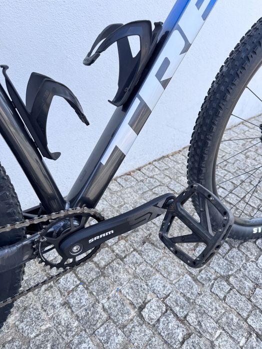 Bicicleta Trek Marlin 8 - com PNW e espigão telescopio