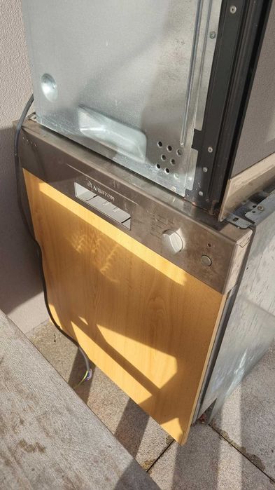Forno eletrico TEKA e Maquina lavar loiça