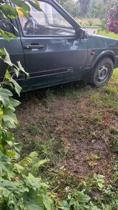 ВАЗ   21093 продам