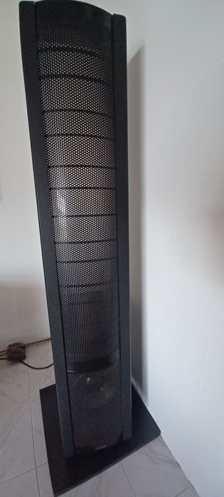 MARTINLOGAN Aerius  Colunas electrostáticas c/ novas