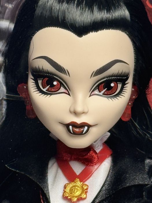 Лялька Дракула від Monster High x Universal Monsters Dracula