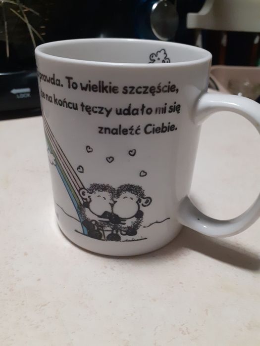 Kubek z ciekawa sentencją