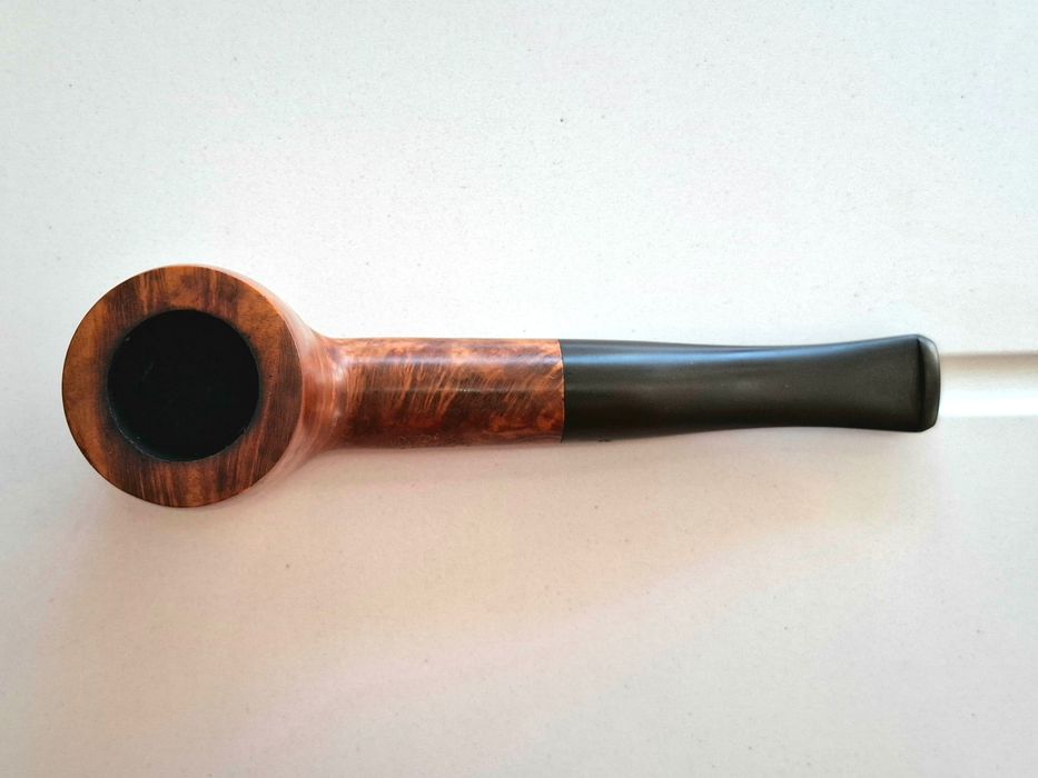 Peterson – Cachimbo Aran Smooth Fishtail (107)