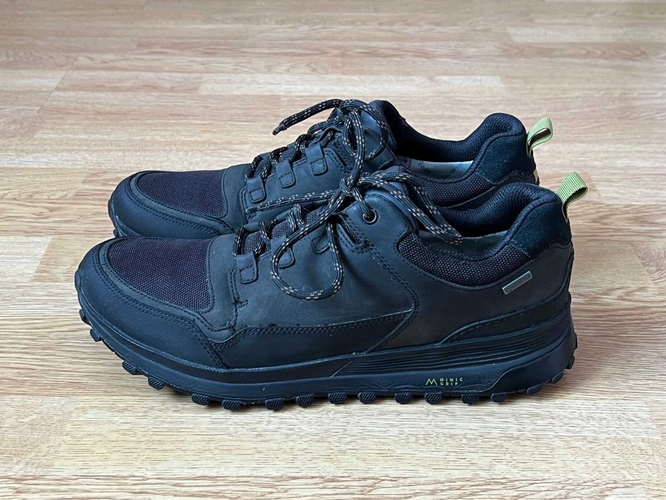 Шкіряні термо кросівки Clarks gore-tex 43 розміру