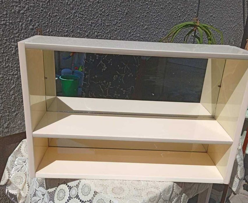 Поличка для кімнати - 1200 грн