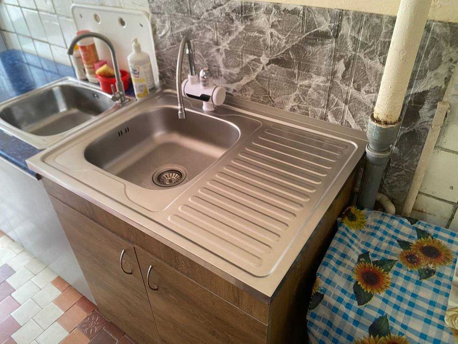 Продам кімнати в гуртожитку