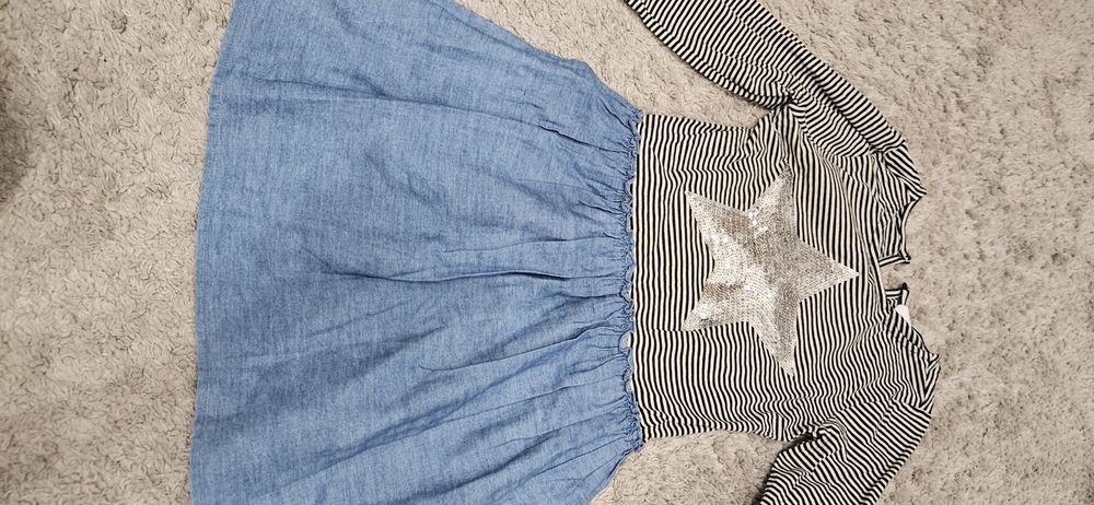 Coolclub  122 sukienka z gwiazda