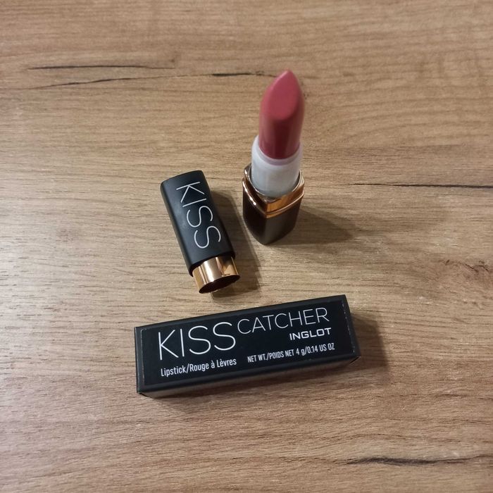 Inglot Kiss Catchers Pomadka do ust - 902 Blush Wine 4g