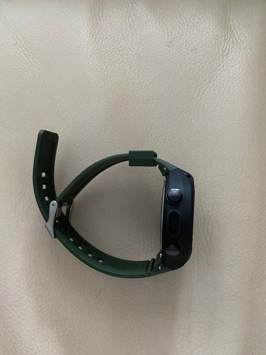 Zegarek z gumowym paskiem