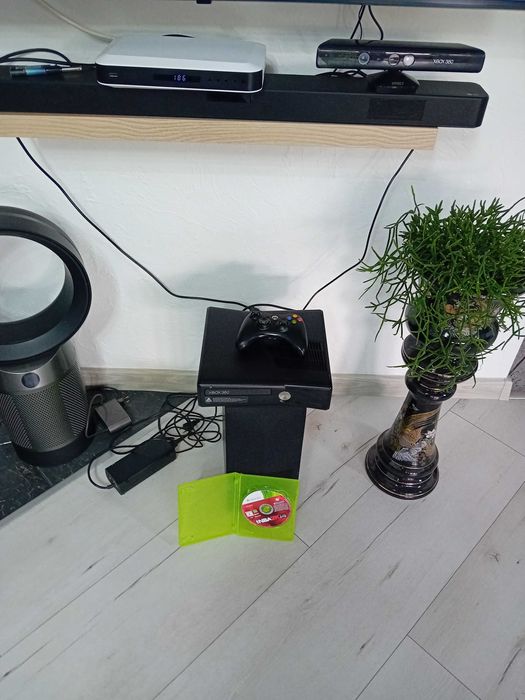 konsola xbox 360 250 gb aurora