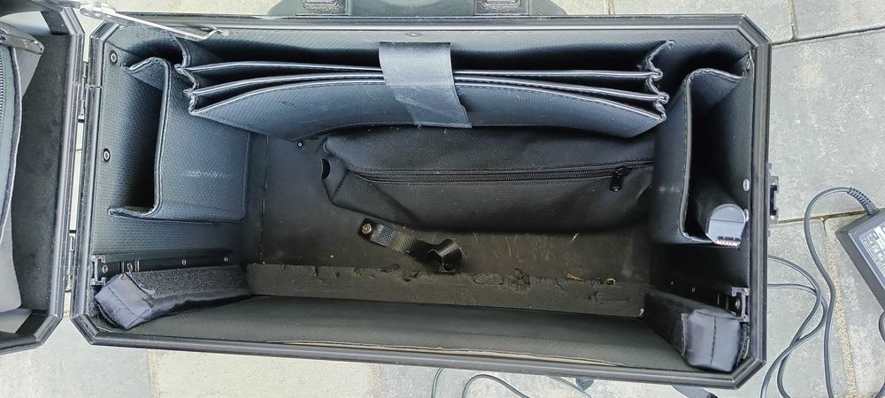 PARAT Tron-X walizka na kółkach z drukarką na laptop sprzęt