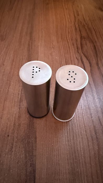 PLATS Solniczka i pieprzniczka ikea