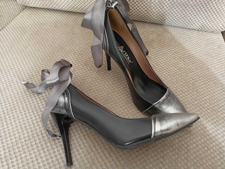 Buty szpilki McArthur