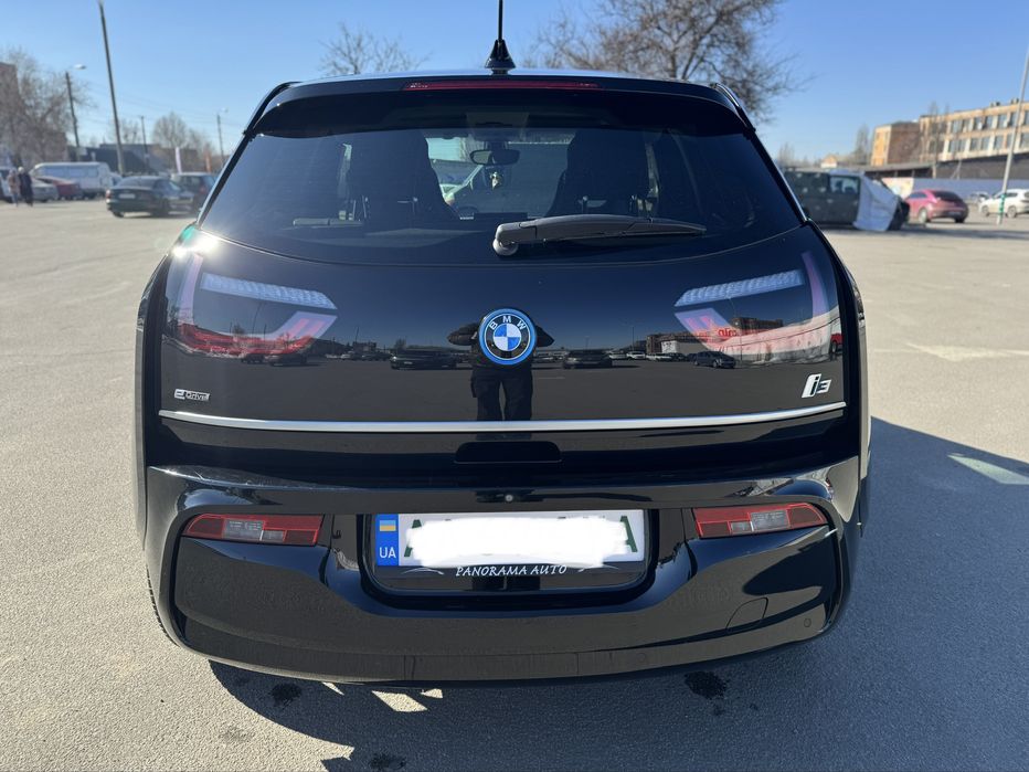 BMW i3 (2018)(33,2kWh)