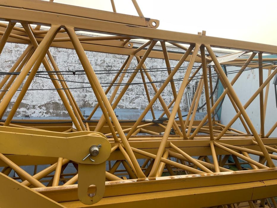 Grua SOIMA modelo LARGE 43m lança