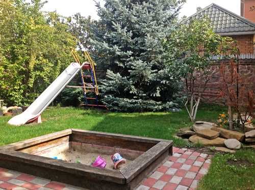 Оренда котеджа 400 кв.м. Чан, сауна, басейн, більярд