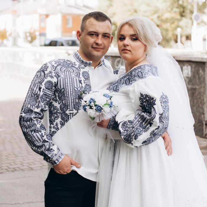 Продам весільний комплект