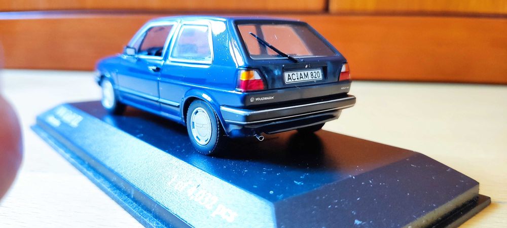 Miniatura Golf CL Minichamps 1/43