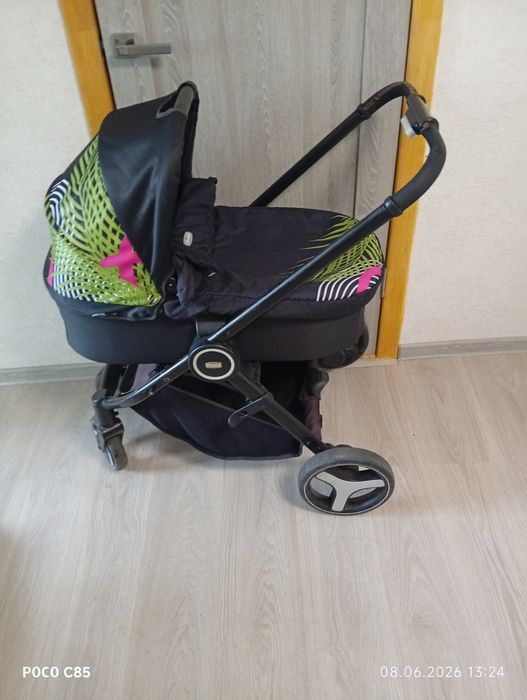 Продам коляску фірми chicco 2в1