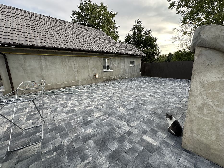 Первомайськ Тротуарна плитка Бруківка– продаж та укладання