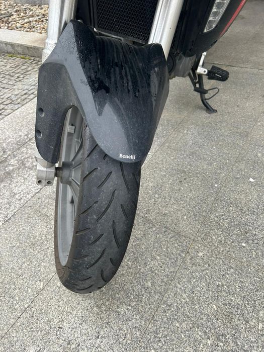 Moto Benelli trk 251