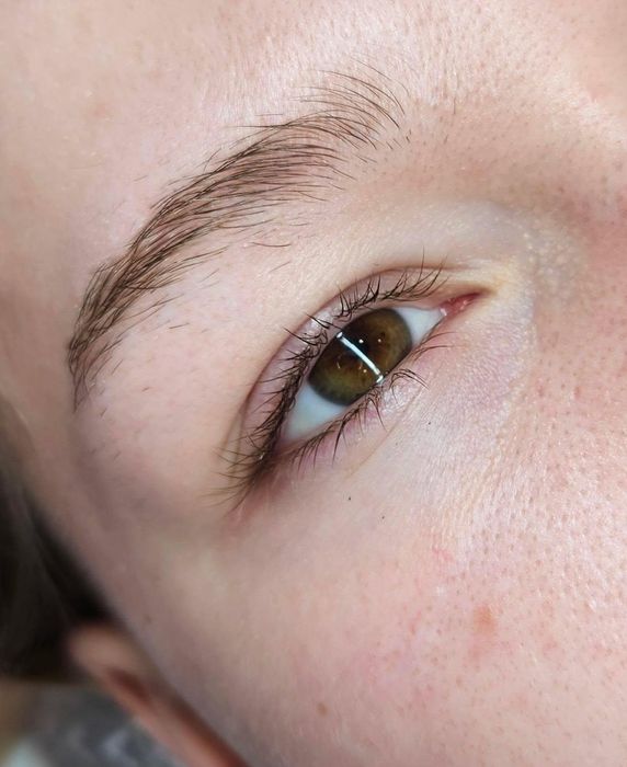 Modelki - przedłużenie rzęs