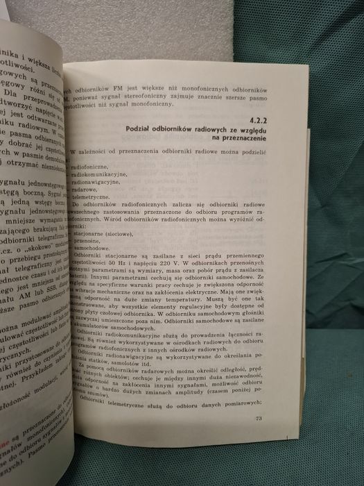 H. Chaciński Urządzenia radiowe, wyd l, 1989r