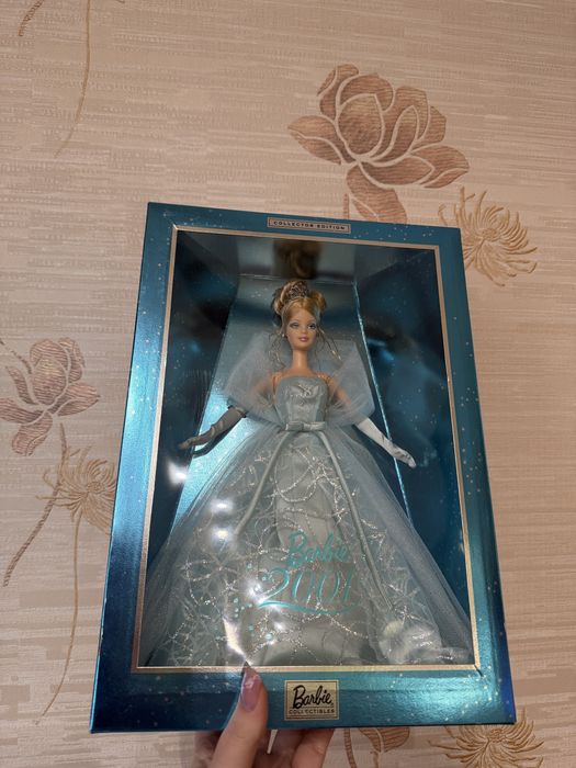 Barbie 2001 collector edition NRFB | колекційна Барбі