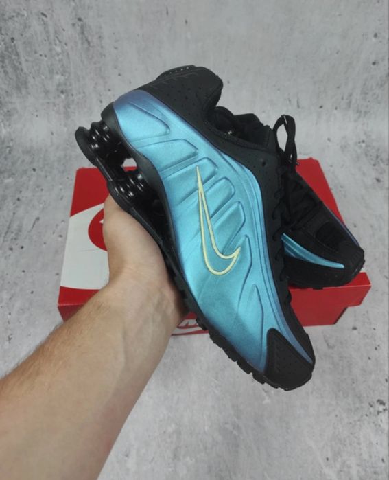 Продются Nike Shox R4 Black Blue оригинал