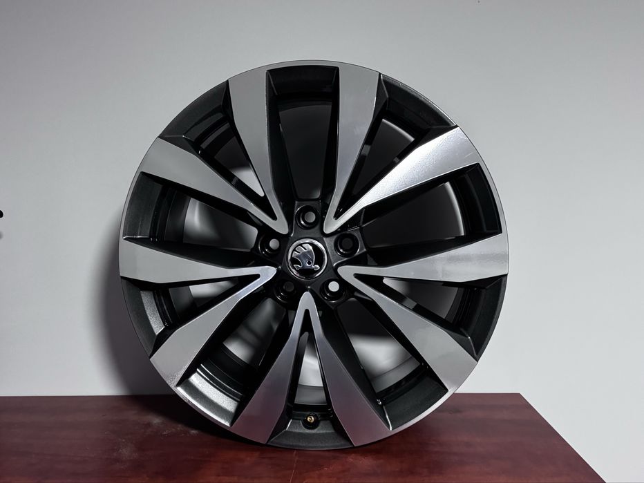 Jak NOWE Oryginalne Felgi Skoda 19 Kodiaq Volkswagen Tiguan Seat