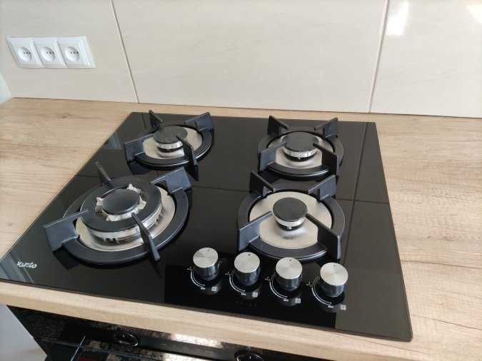 Комплекти духовка + варильна поверхня Ventolux Hansa Whirpool