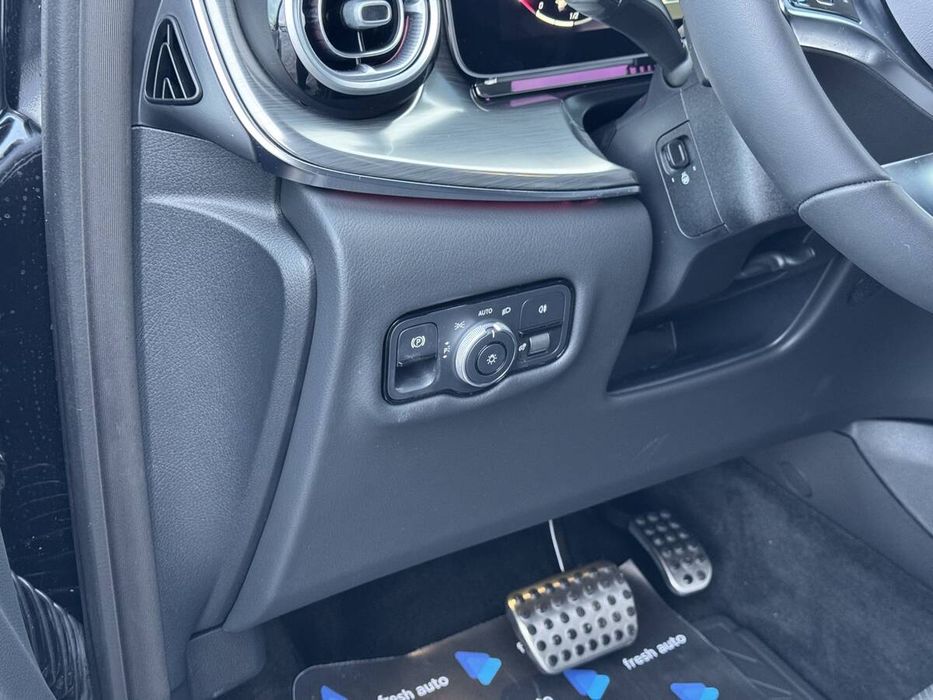 Mercedes-Benz V серия 2025 freshauto