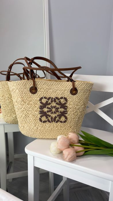 Сумка соломʼяна пляжна Loewe