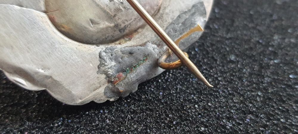 Брошь старинная массивная