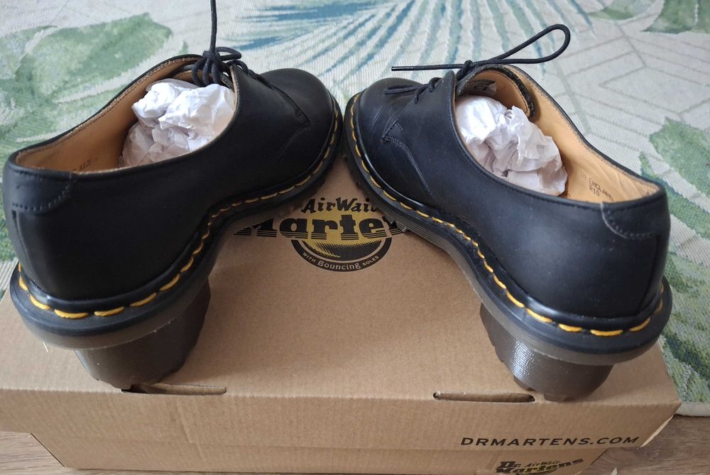 Buty Dr.Martens na szerszym obcasie 37 nowe Made In England